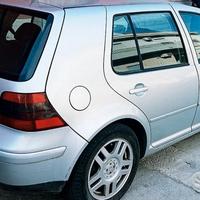 Volkswagen Golf 4 1.6 16v 105cv