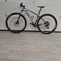 MTB CUBE REACTION 29