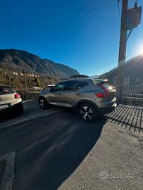 VOLVO XC40 D3 AWD Business Plus Autocarro N1