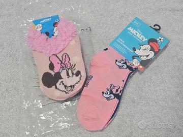 Pantofole e calzini Minnie Mouse tg. 28/31
