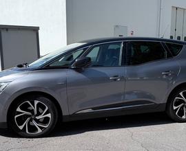 RENAULT SCENIC ENERGY 1.5 DCI - 2017 Autocarro