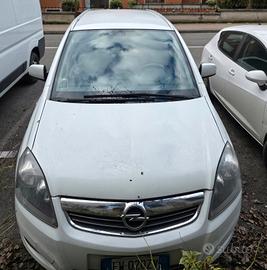 Opel Zafira 1.6 TurboMetano 110kw 7 Posti