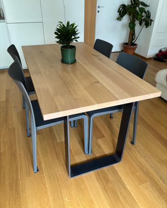 Tavolo in legno