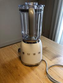 Frullatore Smeg bianco lucido