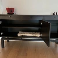 Mobile  con tre cassetti e tre antine