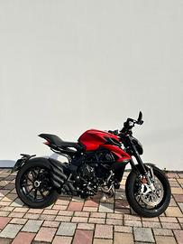 Mv agusta dragster 800