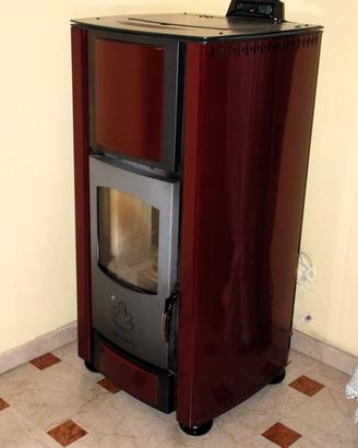 Stufa a pellet  Karmek KKIDRO 24,5kw