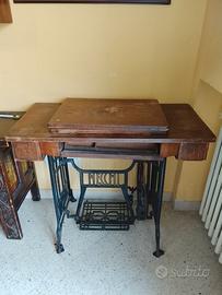 Macchina per cucire Necchi