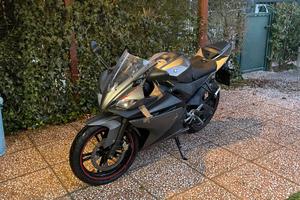 Yamaha YZF R125 - 2013