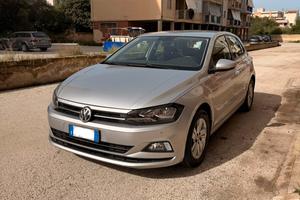 Volkswagen Polo 6ª serie 1.6 TDI 5P - 01/2019