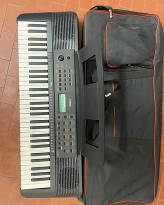 Yamaha PSR E273 Con borsa