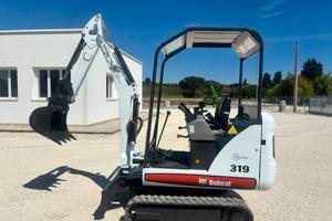 MINIESCAVATORE BOBCAT 319
