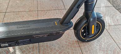 Monopattino Nineboot Gmax2