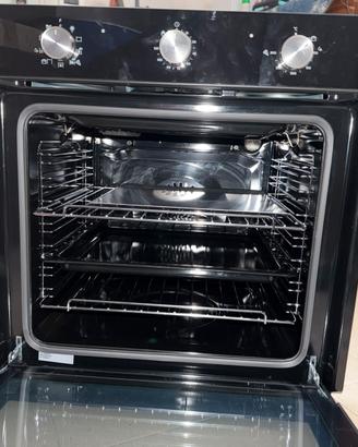 FORNO ELETTRICO AD INCASSO DE LONGHI