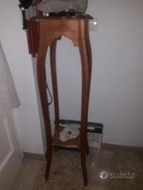 Alzatina portapianta e/o portalampada.