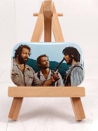 Bud Spencer Terence Hill scegli Spilla o calamita
