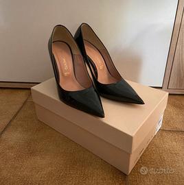 Scarpe con tacco numero 37 di Rinascimento