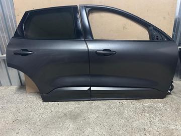Porta anteriore posteriore ford kuga 2019-2026