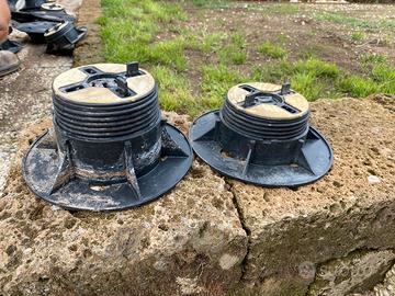 Piedi per pavimento galleggianfe