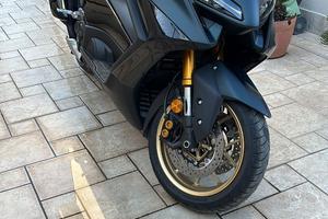 Tmax Yamaha