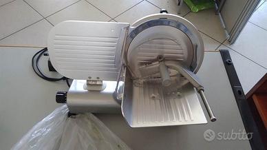 AFFETTATRICE ELETTRICA PROFESSIONALE R.G.V.