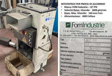 Intestatrice per profili di alluminio