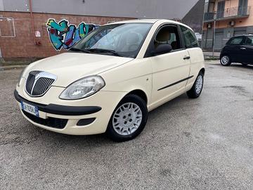 Lancia Ypsilon 1.2 8V D’epoca Perfetta 2004