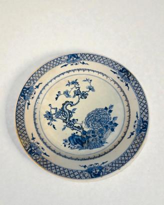 Piatto in porcellana restaurato – Cina, ca. 1760