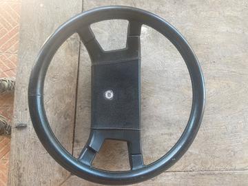 Volante in pelle lancia delta