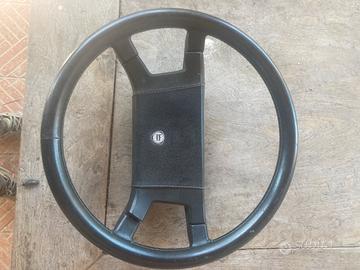 Volante in pelle lancia delta