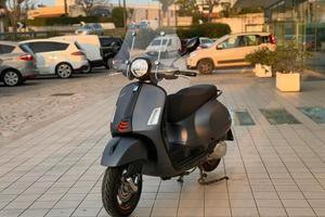 PIAGGIO Vespa GTS 310 hpe Super Sport