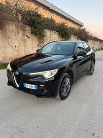 Alfa Romeo Stelvio 2.2 Turbodiesel 180 CV AT8 Q4