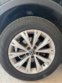 Cerchi completi di Pneumatici Volkswagen