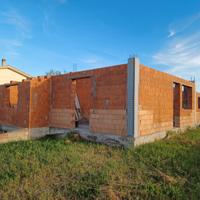 Fabbricato in costruzione