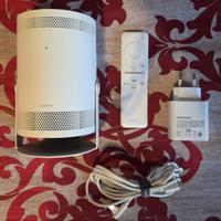 Samsung The Freestyle 1nd Gen + Custodia Originale