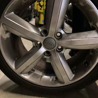 Pneumatici Michelin Primacy 4 con cerchi