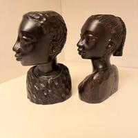 Coppia di sculture africane in ebano – artigianali