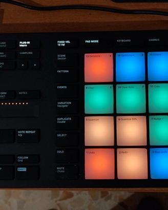 Native Instruments Maschine Mikro MK3