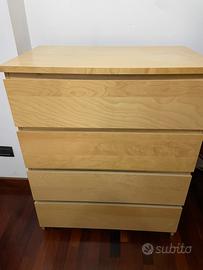 Comò IKEA 4 cassetti legno chiaro buone condizioni