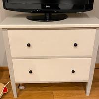 Cassettiera in legno panna e grigia