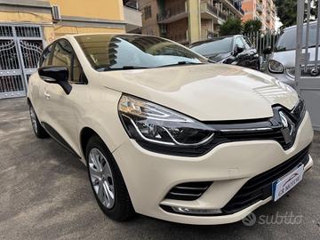 Renault Clio dCi 8V 75CV Start&Stop 5 porte Energy
