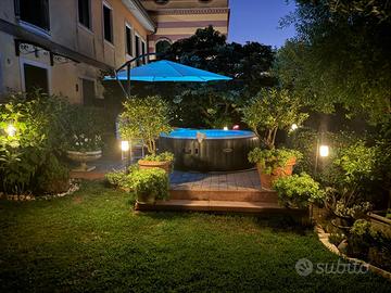 Appartamento con giardino in corte storica