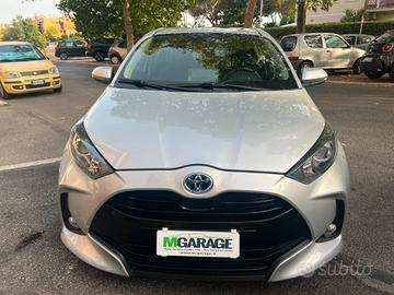Toyota Yaris 1.5 Hybrid 5 porte Business