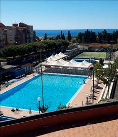 Monolocale in contrada pietre nere giardini naxos