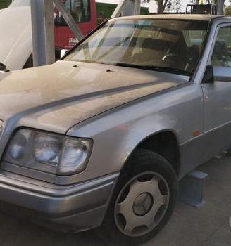 Ricambi Mercedes Classe E w124 anno 1995 cil. 2.0