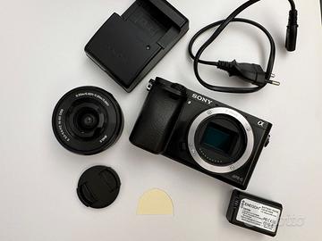 Macchina fotografica Sony A6000