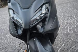 Tmax 560