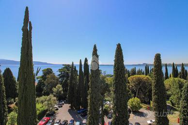 MONOLOCALE A GARDONE RIVIERA