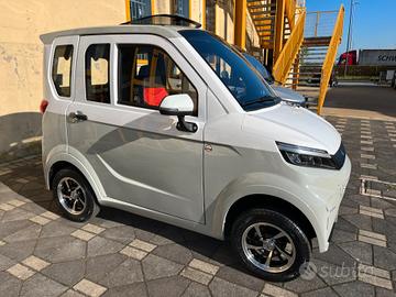 BEBETTA minicar cabinata disabili/anziani microcar