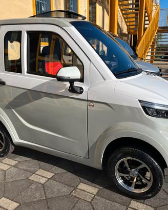 BEBETTA minicar cabinata disabili/anziani microcar
